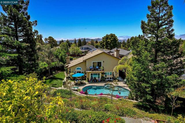635 Canyon Crest Rd. E., San Ramon CA: https://media.crmls.org/mediaz/191111c3-2f1d-4c36-a8ee-8719886eb0c4.jpg