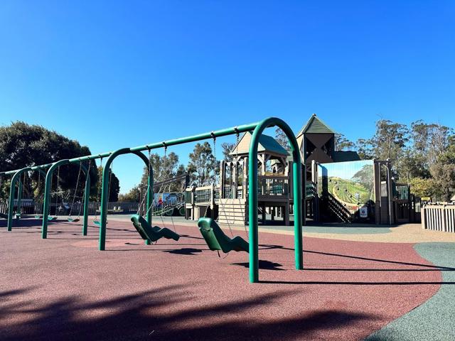 75 S Madeira Avenue, Salinas CA: https://media.crmls.org/mediaz/191209ef-5065-499a-bedd-f645b31cb74d.jpg