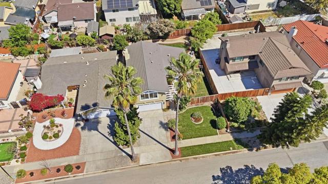 Image 46 of 58 For 1368 Goldenlake Road