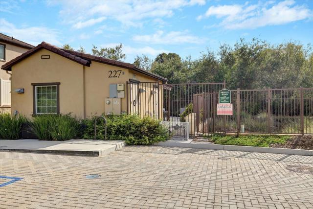 211 Silver Fir Court, Vista CA: https://media.crmls.org/mediaz/19143f1f-3e64-4fa6-bb53-83877b5f8213.jpg