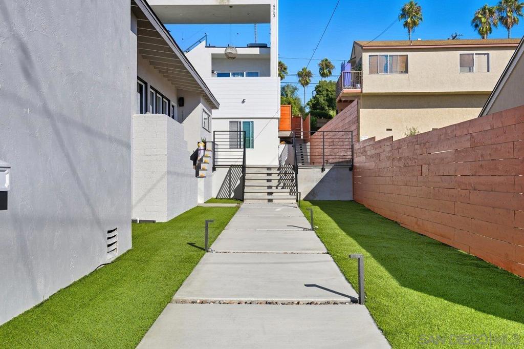 MLS #250040967SD image #14