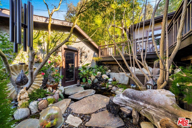 Image 4 of 48 For 8306 W Yucca Trail