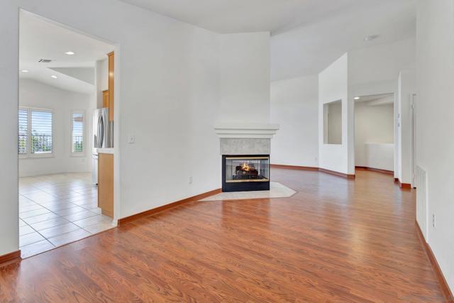 2361 Columbine Dr, Alpine CA: https://media.crmls.org/mediaz/19153d91-6836-497a-996b-c4d5c45d7094.jpg