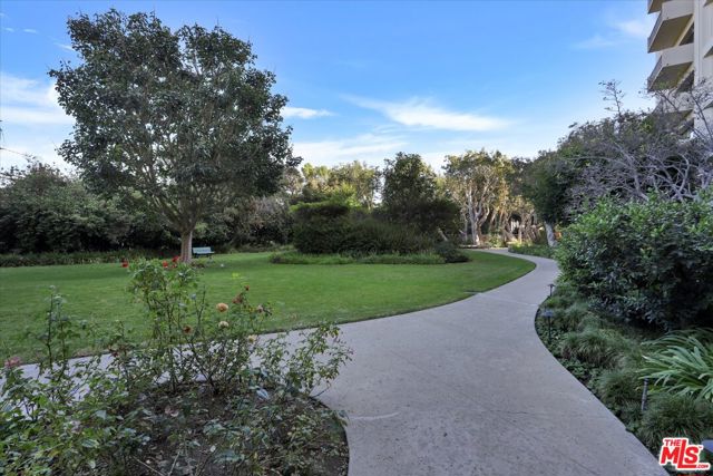 2160 Century Park East, Los Angeles CA: https://media.crmls.org/mediaz/1915f883-ad4c-4fef-9698-35d24c4e4b44.jpg