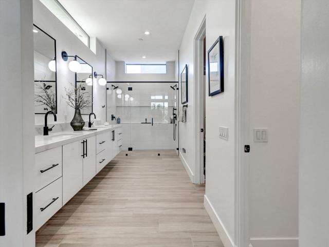 54050 Avenida Obregon, La Quinta CA: https://media.crmls.org/mediaz/191600b0-c715-4709-972e-eb522e504d44.jpg