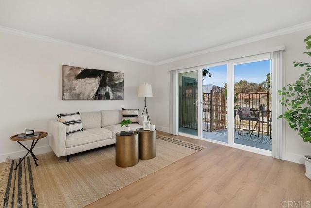 Detail Gallery Image 5 of 30 For 2352 Hosp Way #145,  Carlsbad,  CA 92008 - 2 Beds | 1 Baths