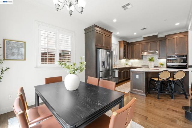 5119 Rowan Drive, San Ramon CA: https://media.crmls.org/mediaz/191adddf-f4b7-40f8-8c96-bc2db746c097.jpg