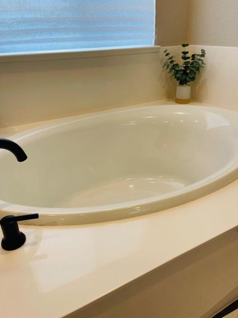 2749 Ambrosia Way, Fairfield CA: https://media.crmls.org/mediaz/191dbd97-2e35-45b4-9db4-45a247b6a6f9.jpg
