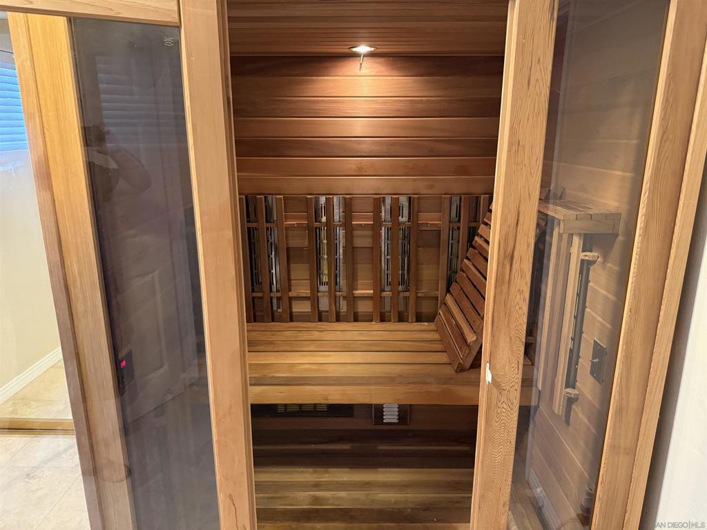 MLS #250032357SD image #28