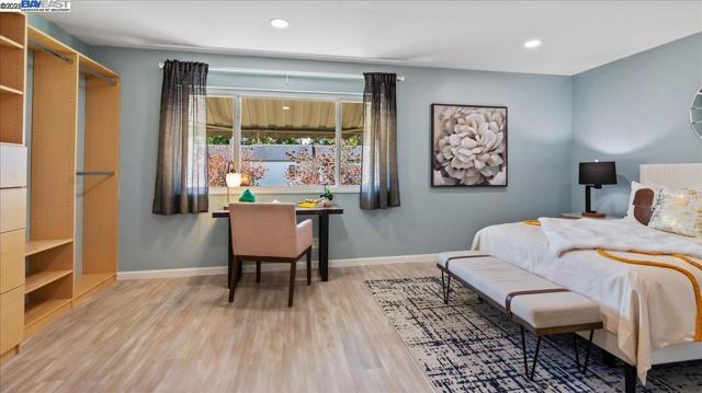 3027 Alta Vista, Alameda CA: https://media.crmls.org/mediaz/1920e2fe-e2e6-44ad-84ad-008e815b266f.jpg