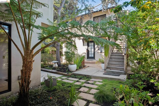 Image 44 of 60 For 1260 63rd St.