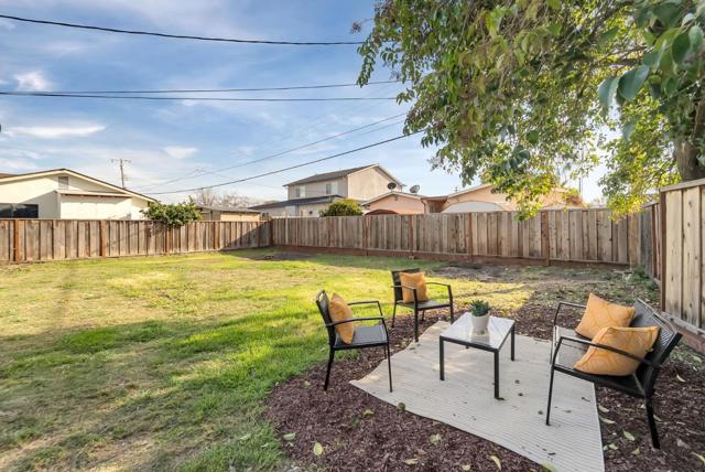 2542 Painted Rock Drive, Santa Clara CA: https://media.crmls.org/mediaz/1921b087-fba3-4568-adcc-95003abc5345.jpg