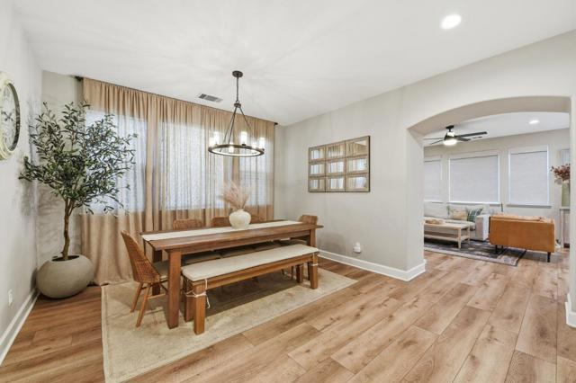 17725 Calle Mazatan, Morgan Hill CA: https://media.crmls.org/mediaz/19223db0-c759-4f90-ad26-85e9171f8805.jpg