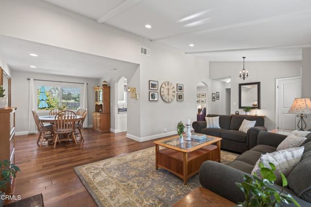 Detail Gallery Image 13 of 50 For 1318 La Paz Dr, Ojai,  CA 93023 - 4 Beds | 2/1 Baths