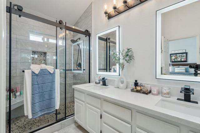 1090 Los Altos Drive, Hollister CA: https://media.crmls.org/mediaz/1923b9ee-5391-43fb-9d4a-8a57be5edba5.jpg