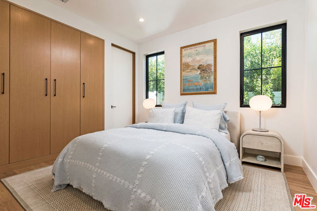 4253 Costello Avenue, Sherman Oaks CA: https://media.crmls.org/mediaz/1923ea3e-9ba6-48ab-b1ac-df3da1531043.jpg