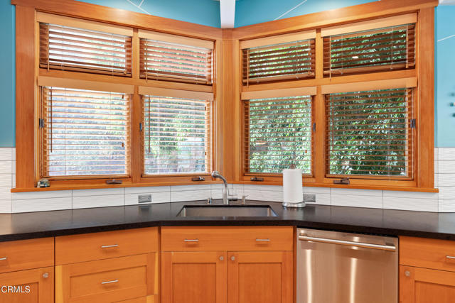 Detail Gallery Image 20 of 77 For 734 Skyland Dr, Sierra Madre,  CA 91024 - 3 Beds | 3 Baths