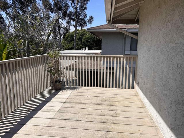 3869 Camino Lindo, San Diego CA: https://media.crmls.org/mediaz/19244caf-3be2-4723-bac7-3051867eb52f.jpg