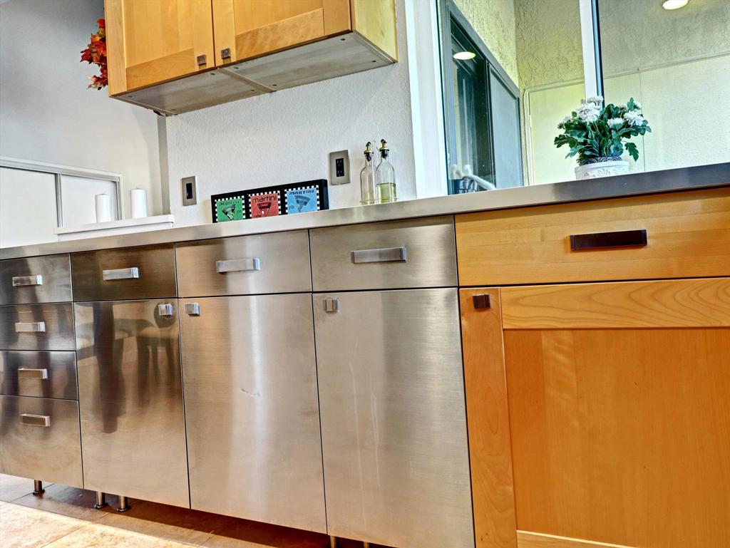 MLS #219137992DA image #10