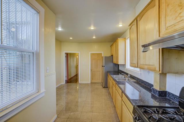 435 Brazil Avenue, San Francisco CA: https://media.crmls.org/mediaz/1924a17b-5e90-472f-b6f5-c3d5dcc0429f.jpg