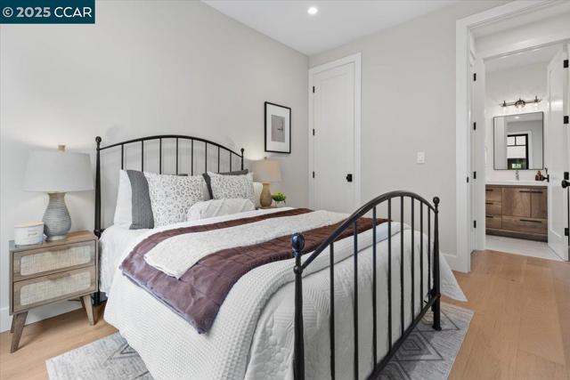 1045 Kains Ave, Albany CA: https://media.crmls.org/mediaz/1924af16-d037-46de-99dc-79968110ef5d.jpg
