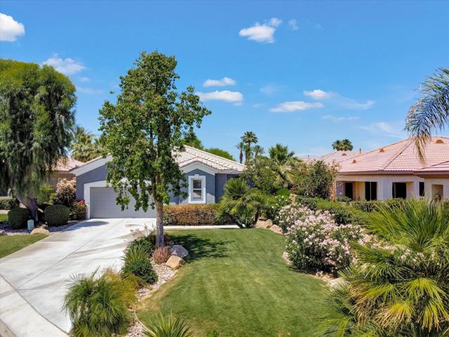 80418 Dumphries Court, Indio CA: https://media.crmls.org/mediaz/1924fce9-ea95-4a31-8e72-b7eb5fda380f.jpg