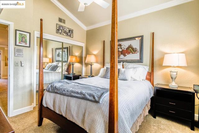 2438 Pinehurst Ct, Discovery Bay CA: https://media.crmls.org/mediaz/19251664-1211-4a44-946e-0b7c202f4d06.jpg