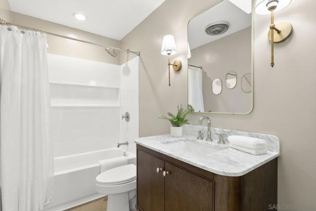 38795 Harris Truck Trail, Fallbrook CA: https://media.crmls.org/mediaz/1925e0fd-f139-489e-b032-35ff4dc22231.jpg