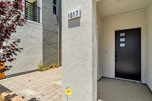 1017 Sinopia Terrace, San Ramon CA: https://media.crmls.org/mediaz/1925e4a2-9ea5-46a5-a028-ea13404ccf4b.jpg
