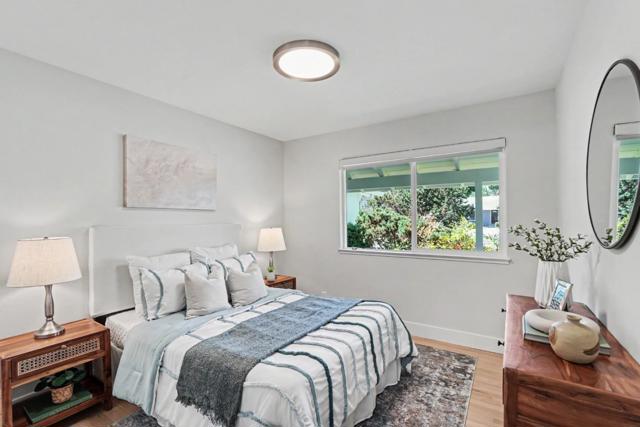 Image 50 of 68 For 710 Henderson Avenue