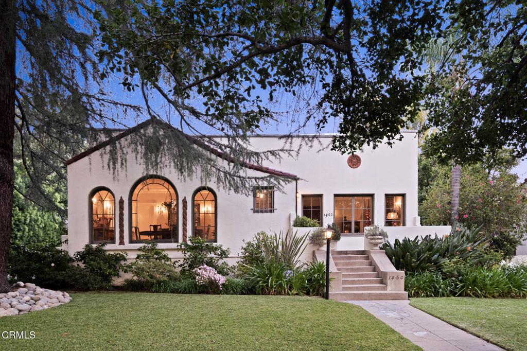 1450 N Michigan Avenue