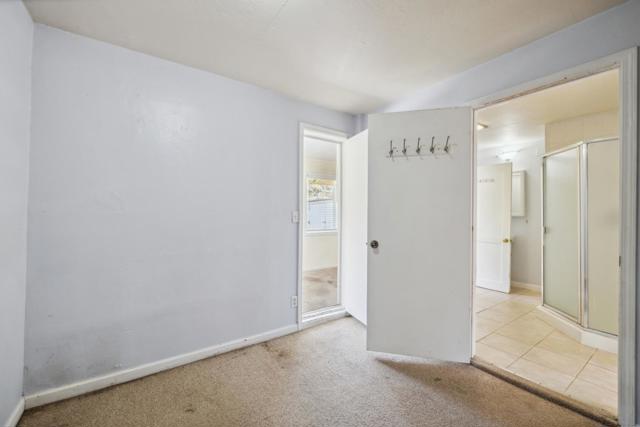 399 13th Avenue, Santa Cruz CA: https://media.crmls.org/mediaz/1926f35f-c48e-45ec-b5d1-1e8c0028a786.jpg