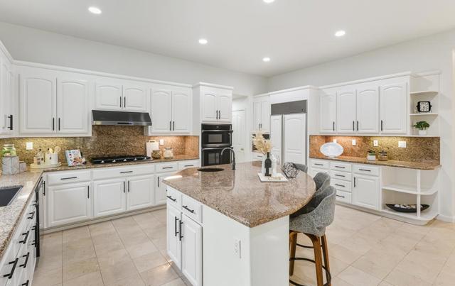 5849 Gleneagles Circle, San Jose CA: https://media.crmls.org/mediaz/19275268-a84d-4357-ae45-2ac79dca24e7.jpg