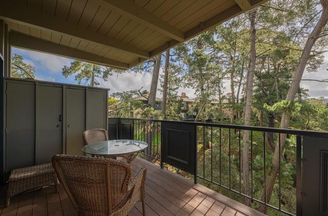 120 Del Mesa Carmel, Carmel CA: https://media.crmls.org/mediaz/19285a84-41fe-4de4-b811-c0e162cc4957.jpg