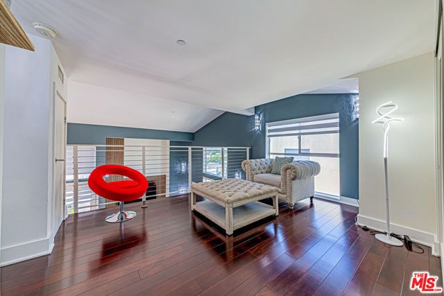 600 S Ridgeley Drive, Los Angeles CA: https://media.crmls.org/mediaz/192a3153-eb65-40e9-8f23-3dae2d8b5c1c.jpg