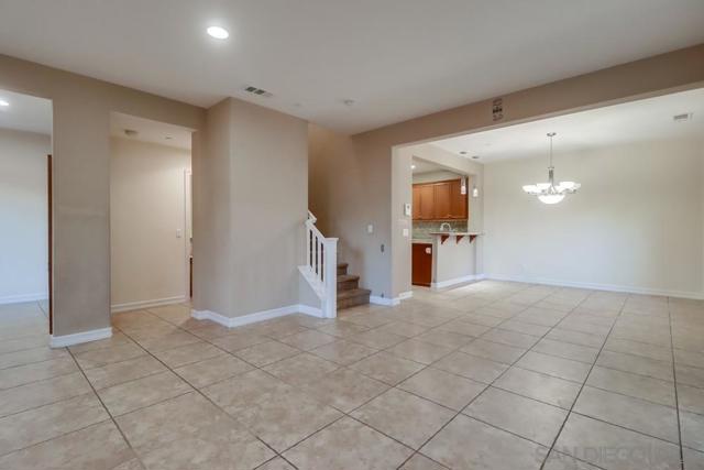 1715 Rolling Water Dr, Chula Vista CA: https://media.crmls.org/mediaz/192a8a38-0892-4d9d-8c95-b38245628bd4.jpg