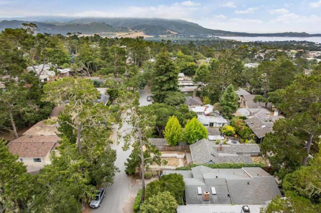0 Santa Rita 2 SW of 3rd Street, Carmel CA: https://media.crmls.org/mediaz/192b8a7d-808f-45a0-9098-9334e8753fad.jpg