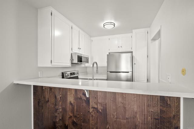 Photo #3: PTP2500382 Listing 