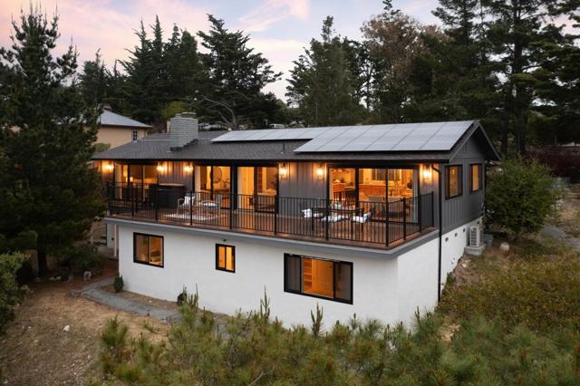 25450 Via Cicindela, Carmel CA: https://media.crmls.org/mediaz/192c2963-0c43-495a-bf4e-35550deb6ae2.jpg