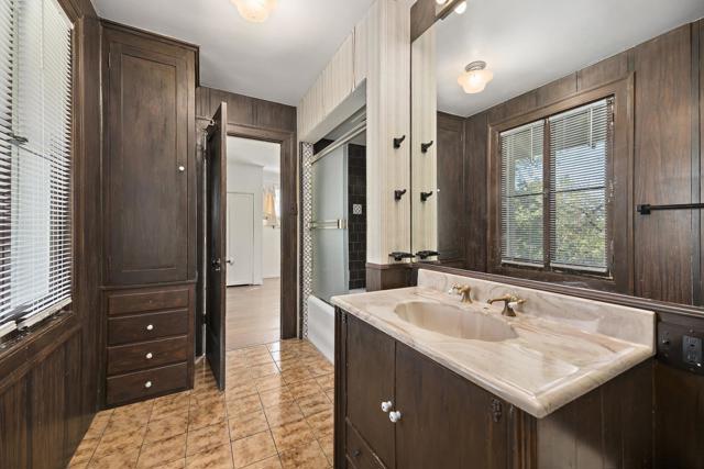 100 Wood Road, Los Gatos CA: https://media.crmls.org/mediaz/192ff879-999e-45eb-8321-11c76eeeca52.jpg