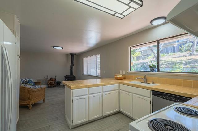 3065 Hermitage Road, Pebble Beach CA: https://media.crmls.org/mediaz/193104bc-bf6d-43ce-ba5c-5612acf7e093.jpg