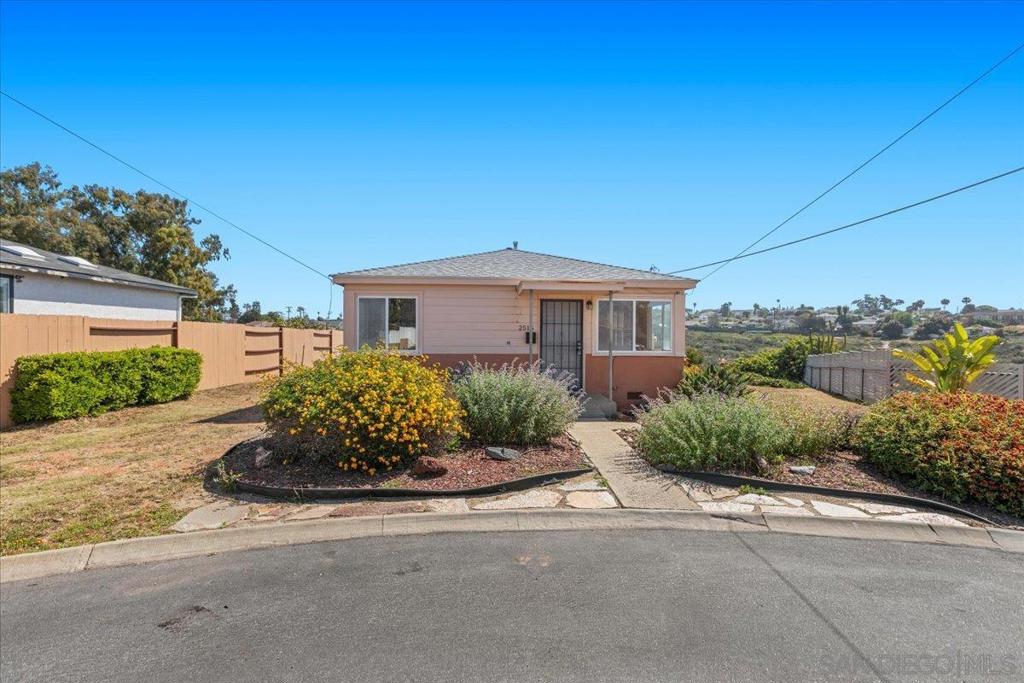 2515 Inman Ct
