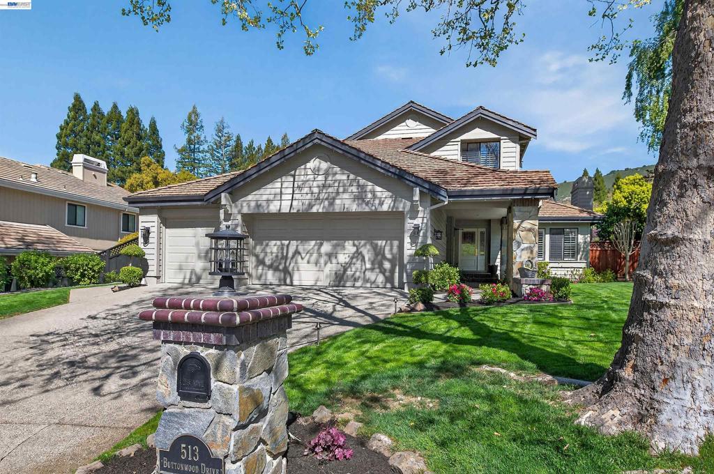 513 Buttonwood Drive