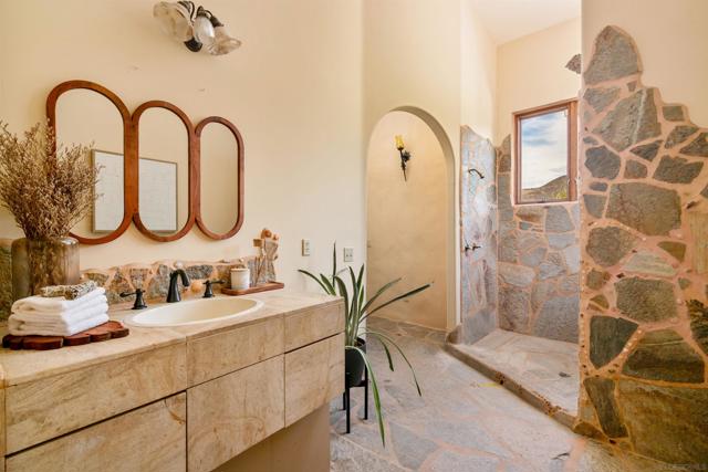 Image 9 of 35 For 3696 Alta Loma Dr