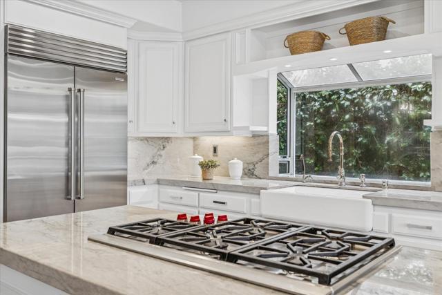 Detail Gallery Image 34 of 69 For 4939 Concannon Ct, San Diego,  CA 92130 - 6 Beds | 5 Baths