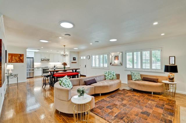 12714 Camrose Avenue, Saratoga CA: https://media.crmls.org/mediaz/19327de7-ef7e-42a0-bfca-096a49ccfa5b.jpg