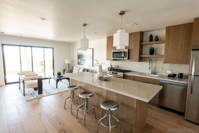 2481 La Marque St, San Diego CA: https://media.crmls.org/mediaz/19336511-0e32-47fe-95c4-cab4f8e6e4e7.jpg