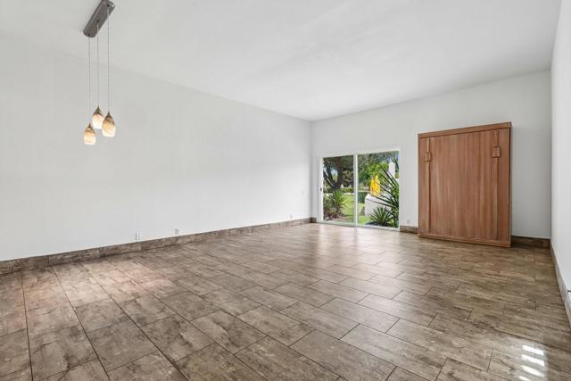 1683 Tam O Shanter Plaza, Palm Springs, CA 92264
