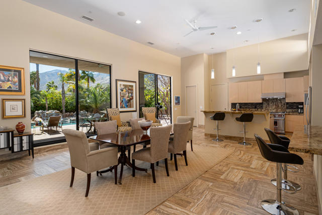 463 Lautner Lane, Palm Springs CA: https://media.crmls.org/mediaz/193609b6-b8a3-4d40-81cb-c278fb98e8ca.jpg
