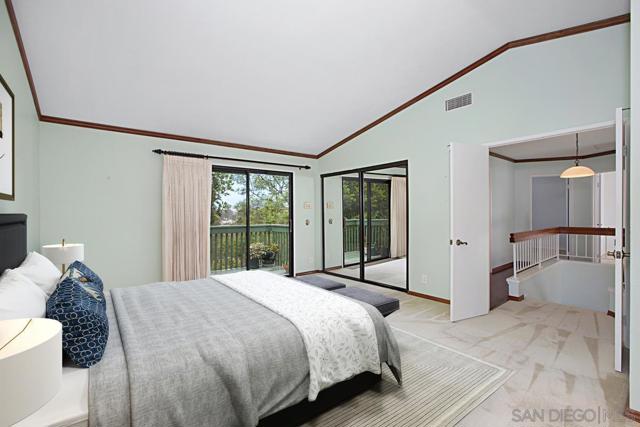 10751 Oakbend Dr, San Diego CA: https://media.crmls.org/mediaz/1937baaa-724f-431a-8bbc-bf94352d0e0b.jpg